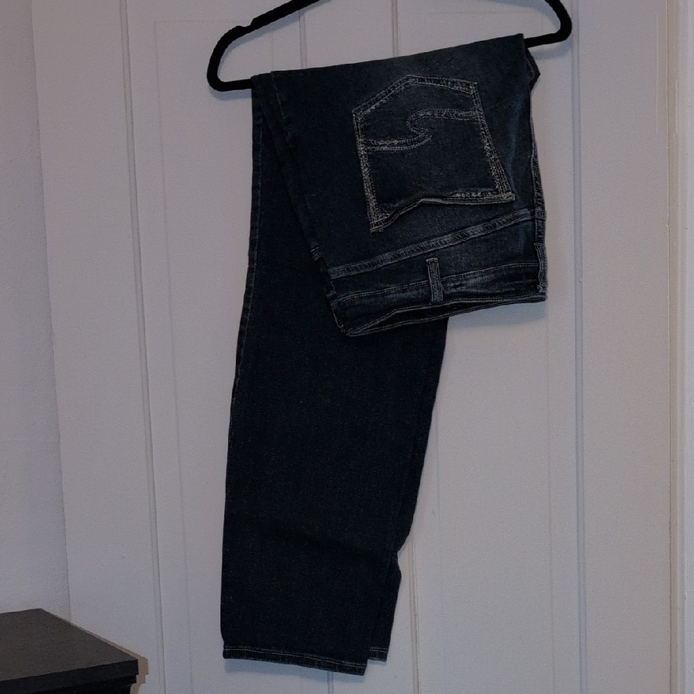Silver Jeans Women's Straight Leg Jeans - Dark Blue